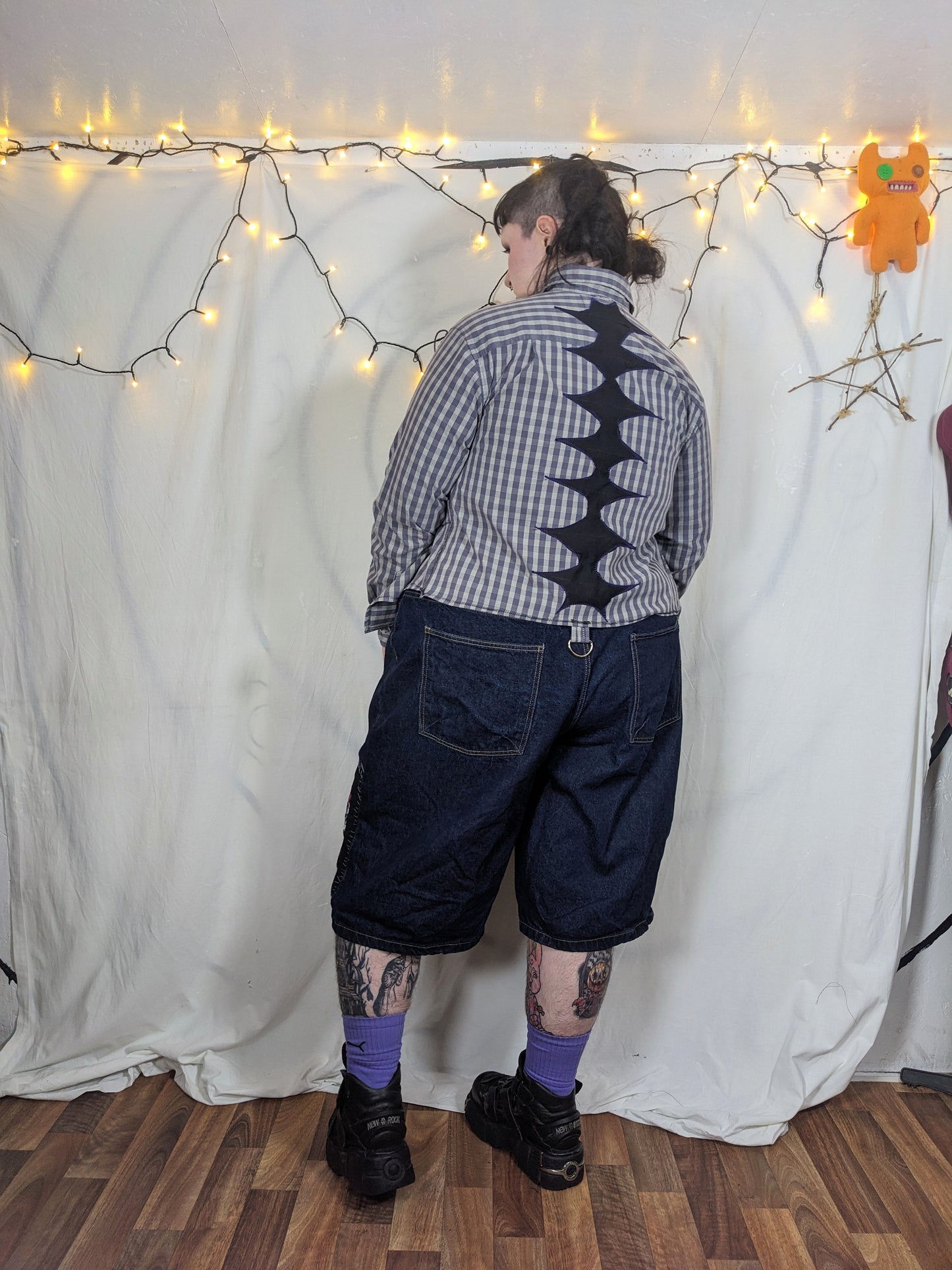 DEMON button up XL
