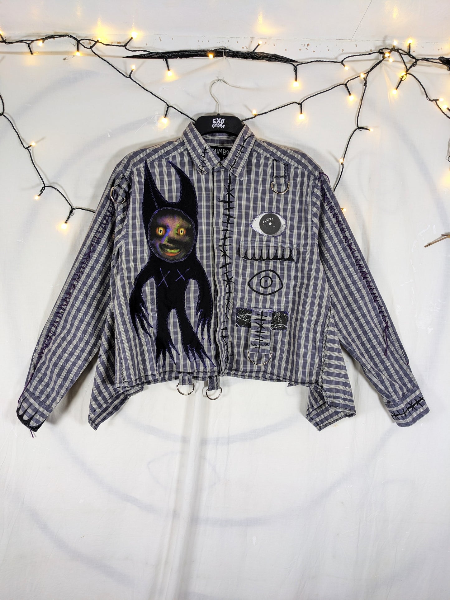 DEMON button up XL