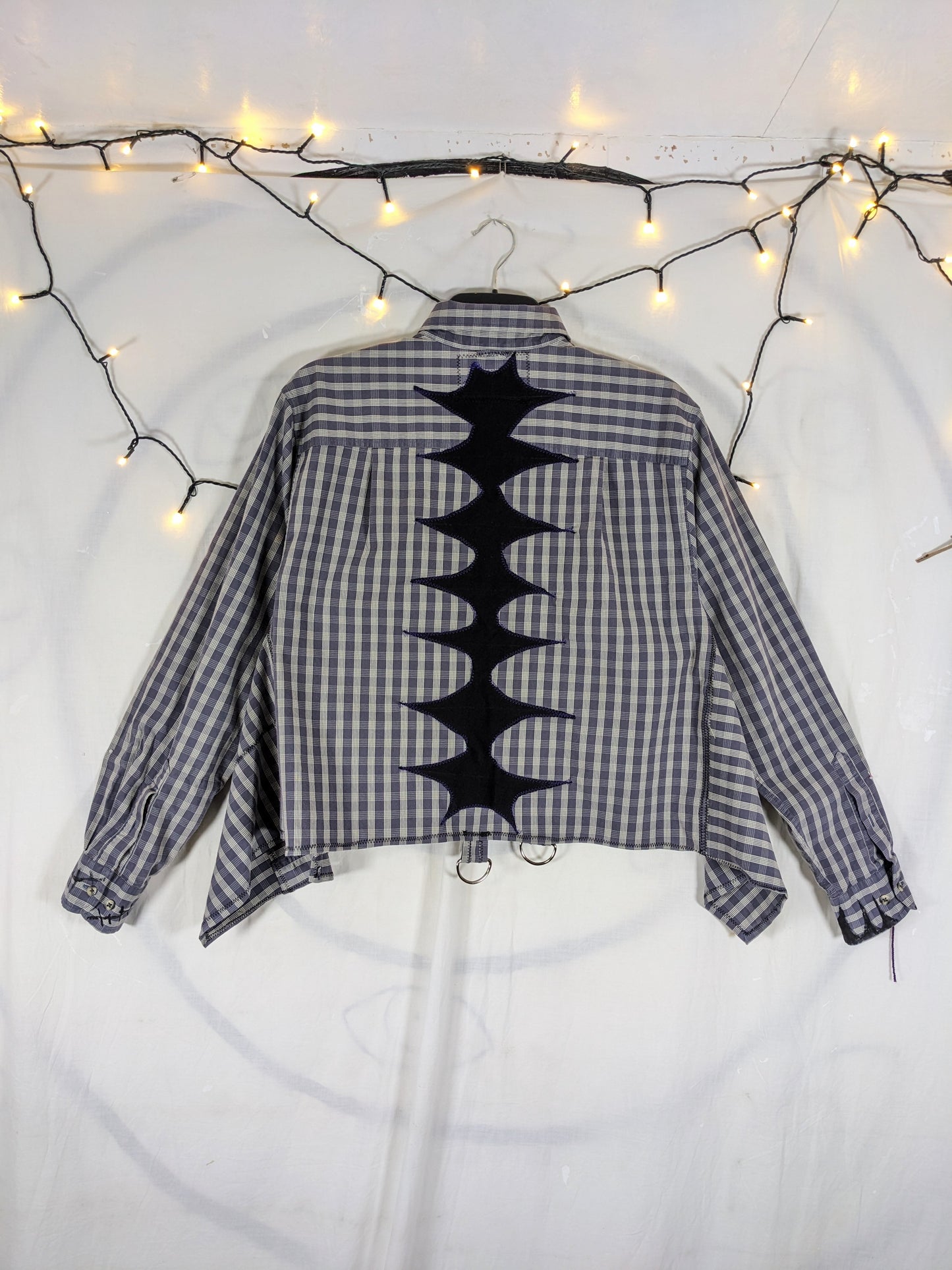 DEMON button up XL