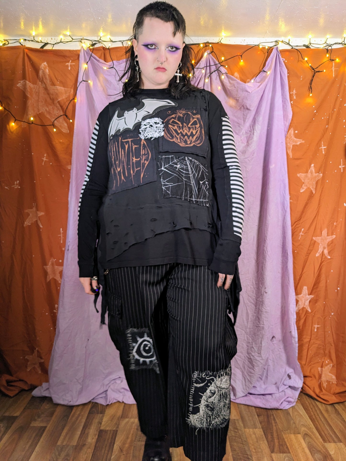 HAUNTED top XL