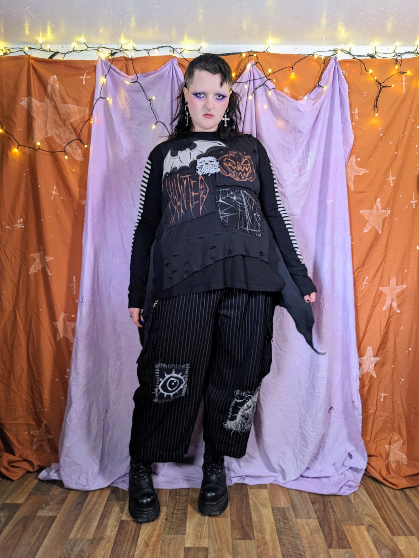 HAUNTED top XL