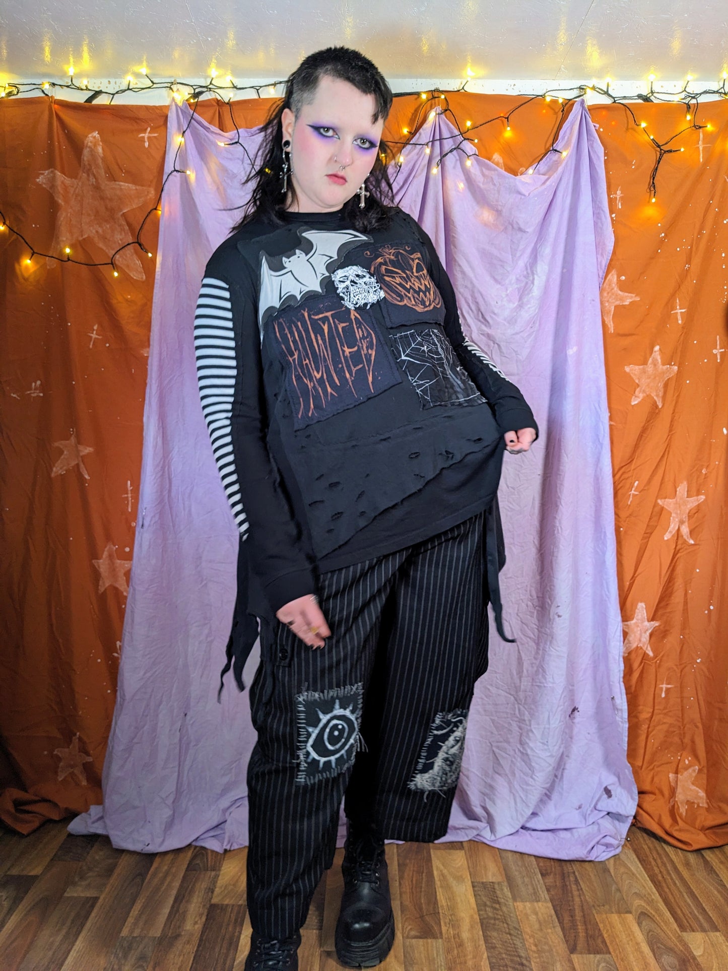 HAUNTED top XL