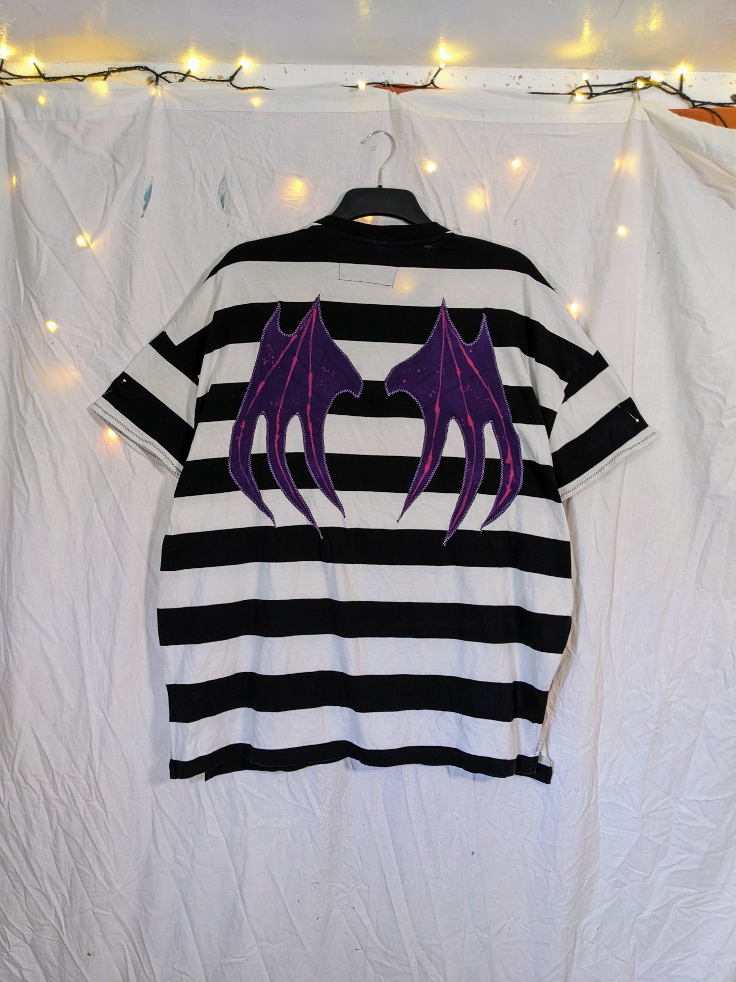 DEMONS stripe top XXL