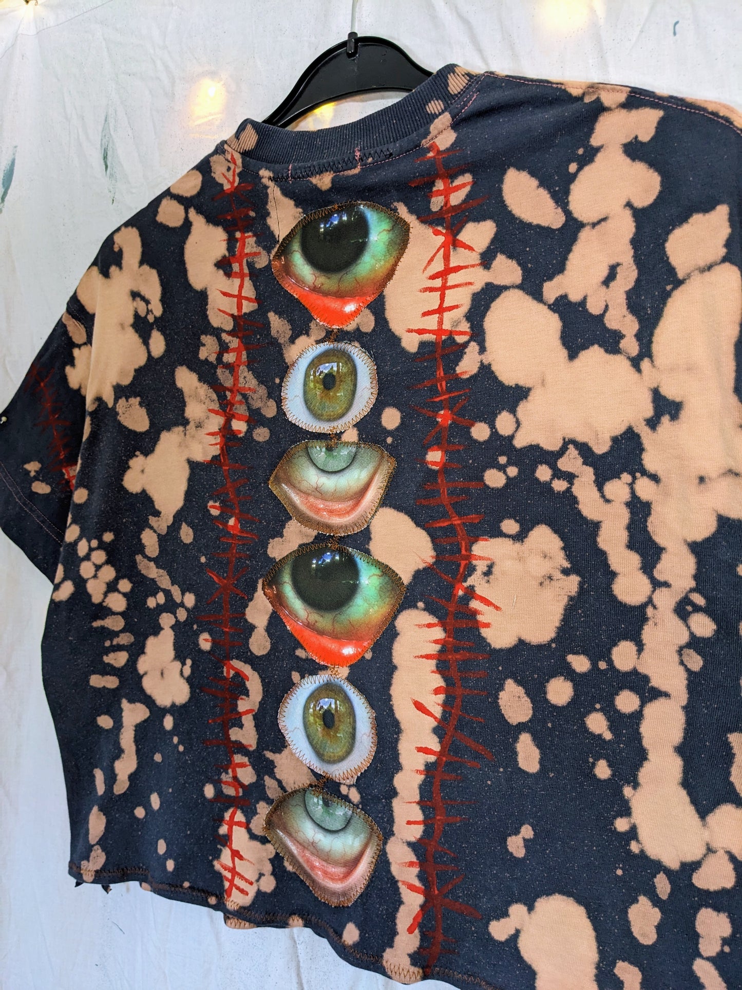 BLOODSHOT crop M