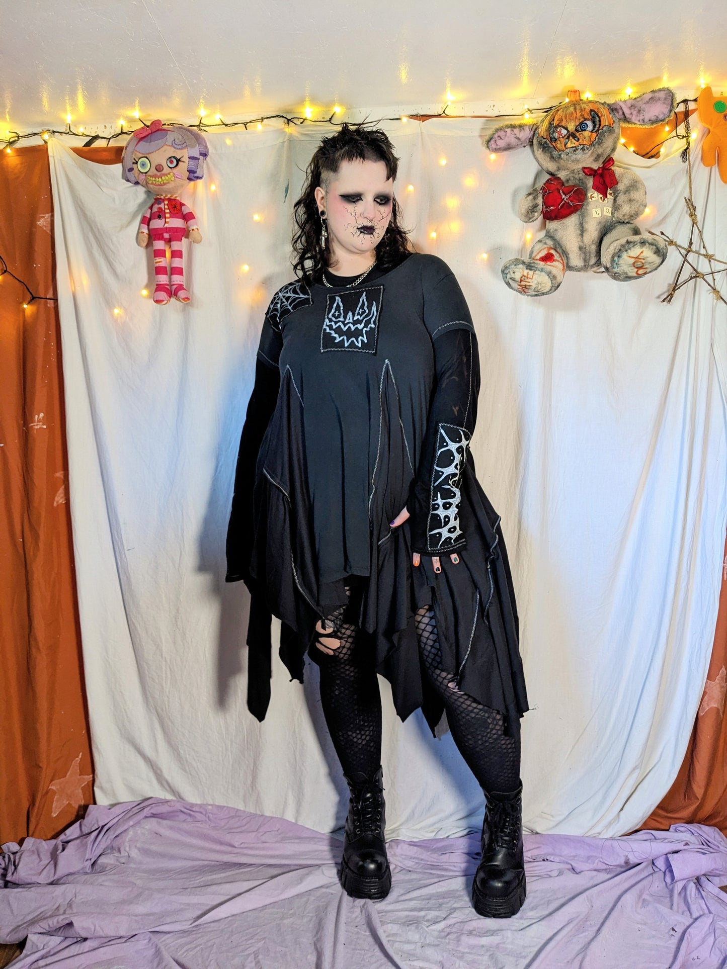 DARKER DAYS dress XL