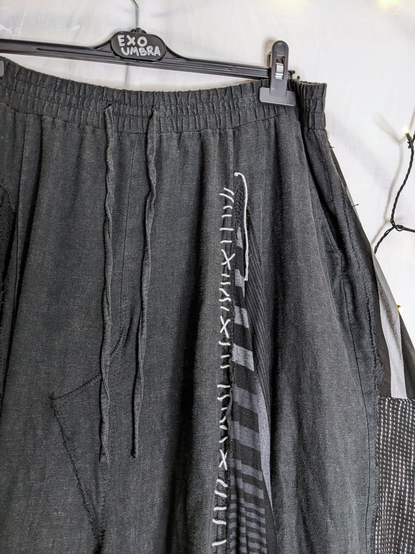 STITCHES skirt L 34"-39"