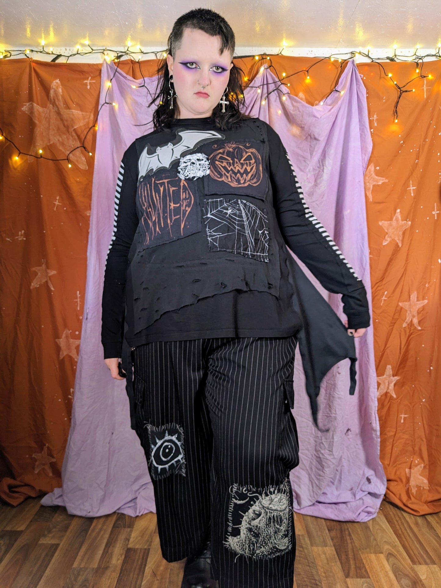HAUNTED top XL