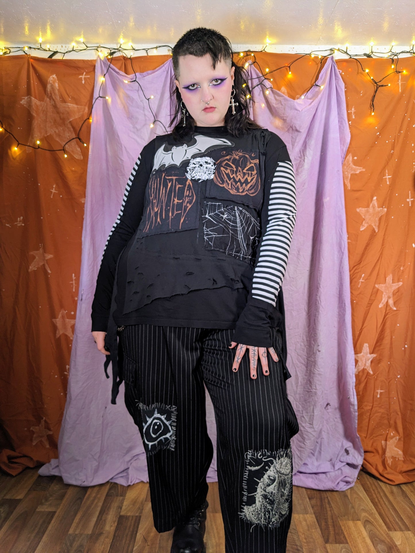 HAUNTED top XL