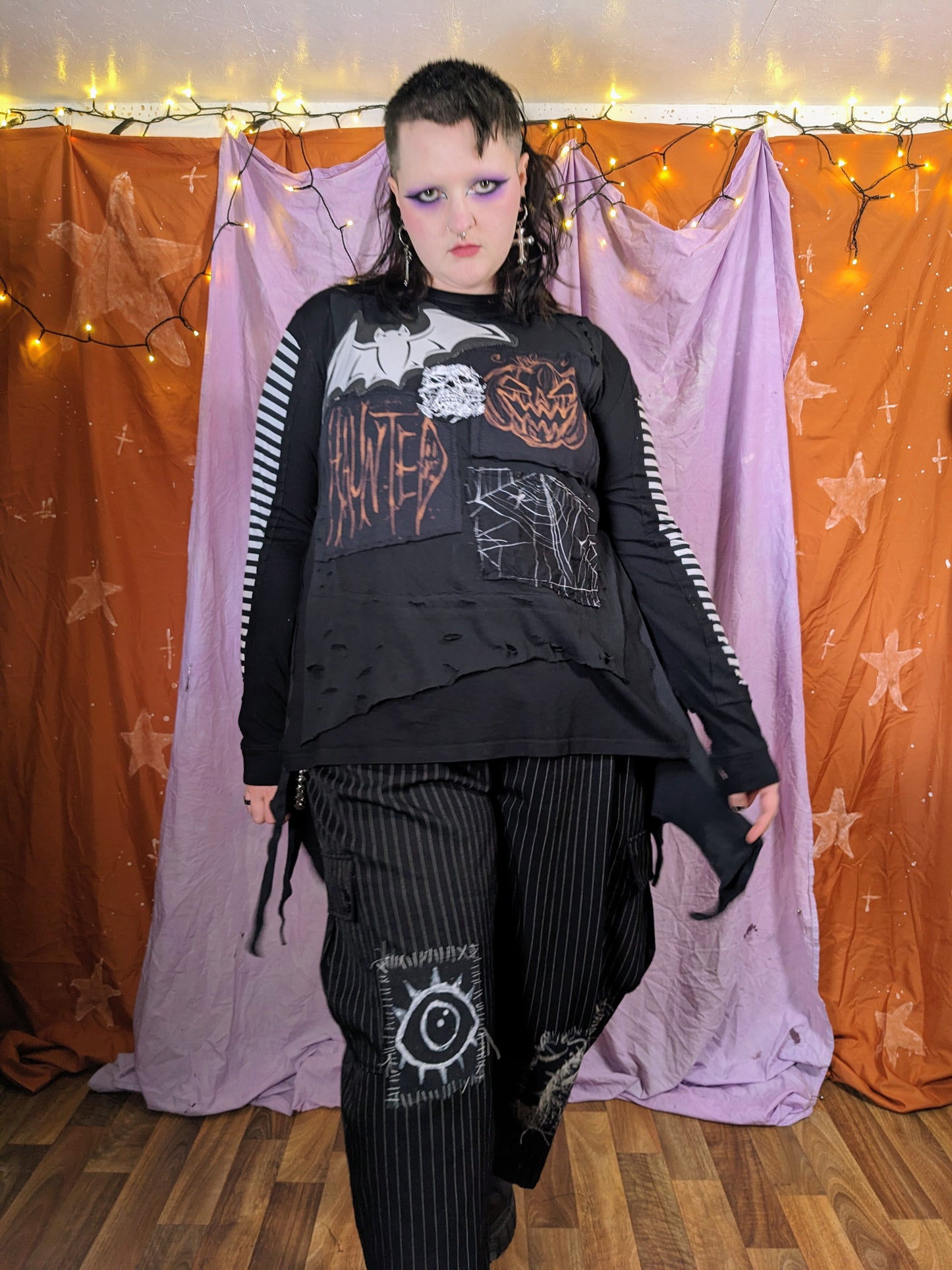 HAUNTED top XL