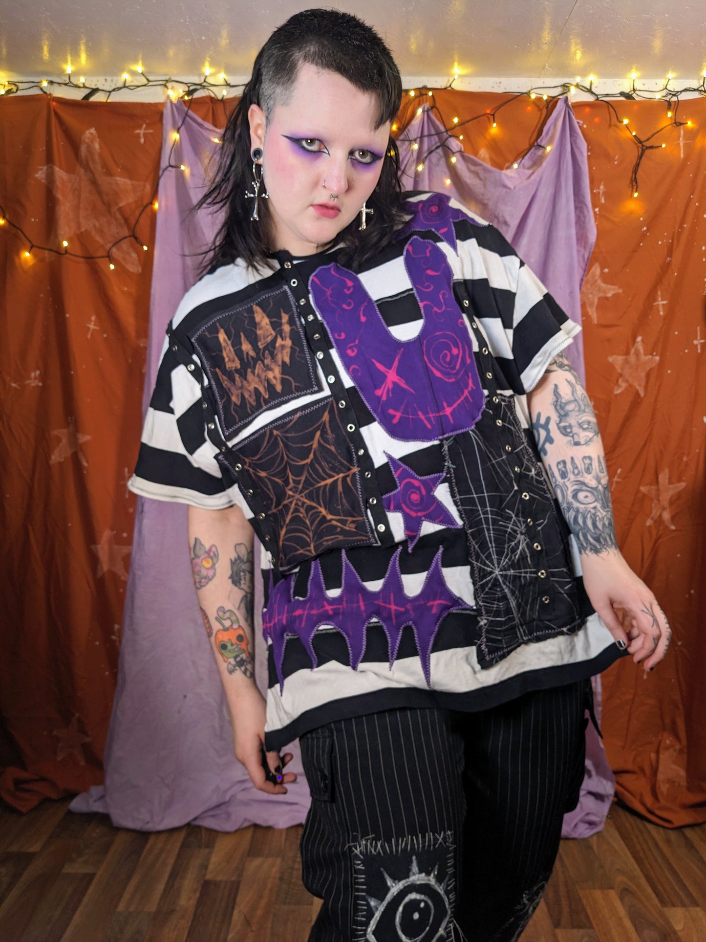 DEMONS stripe top XXL