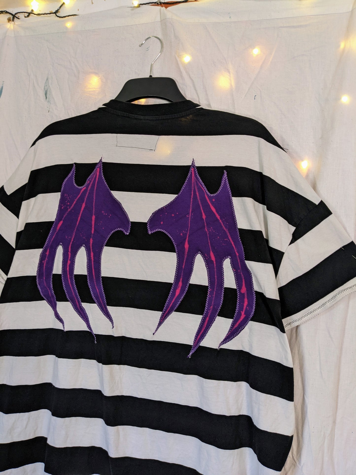 DEMONS stripe top XXL