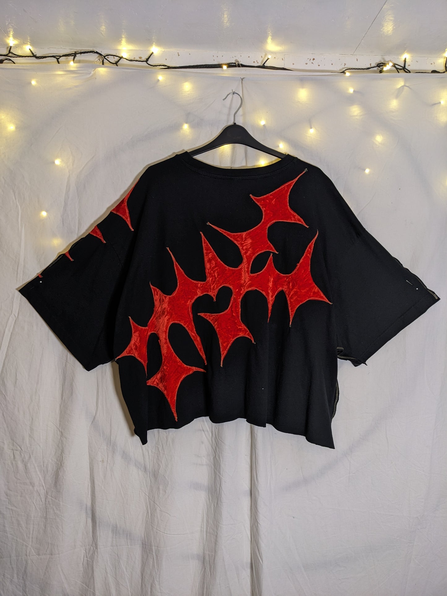 EVIL VIBES Crop 5XL