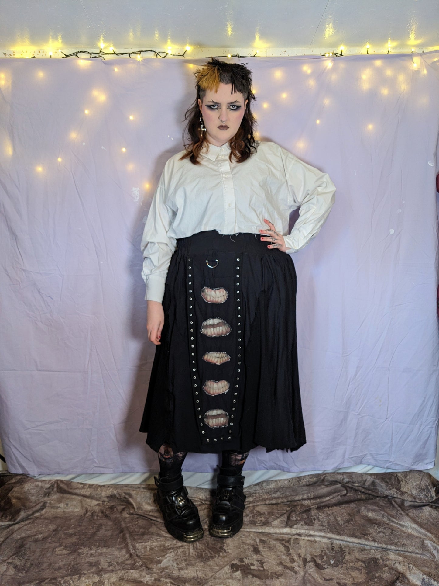 MOUTH Skirt 42"-47" waist