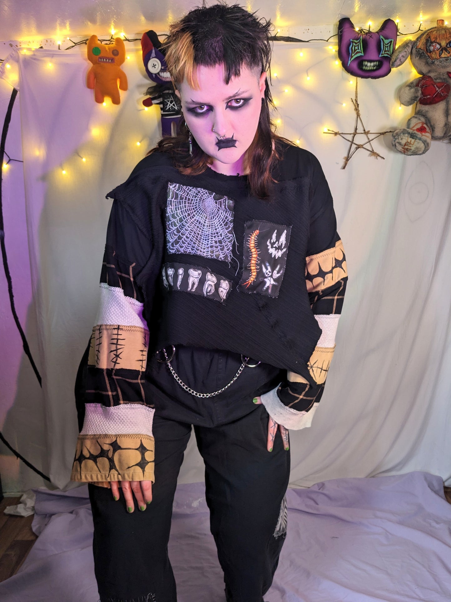 BUGS! long sleeve crop XXL