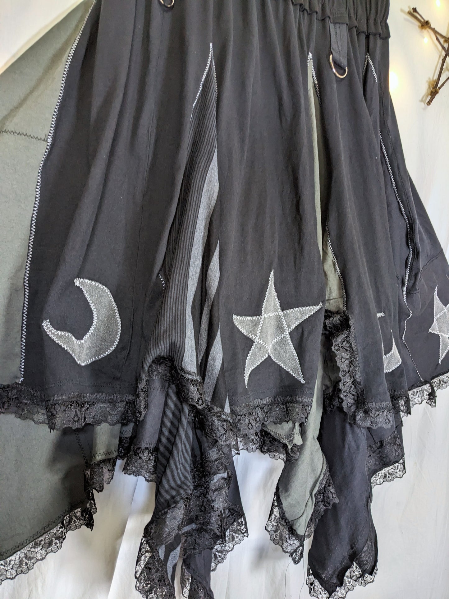 WHIMSY Skirt L 35"-40"
