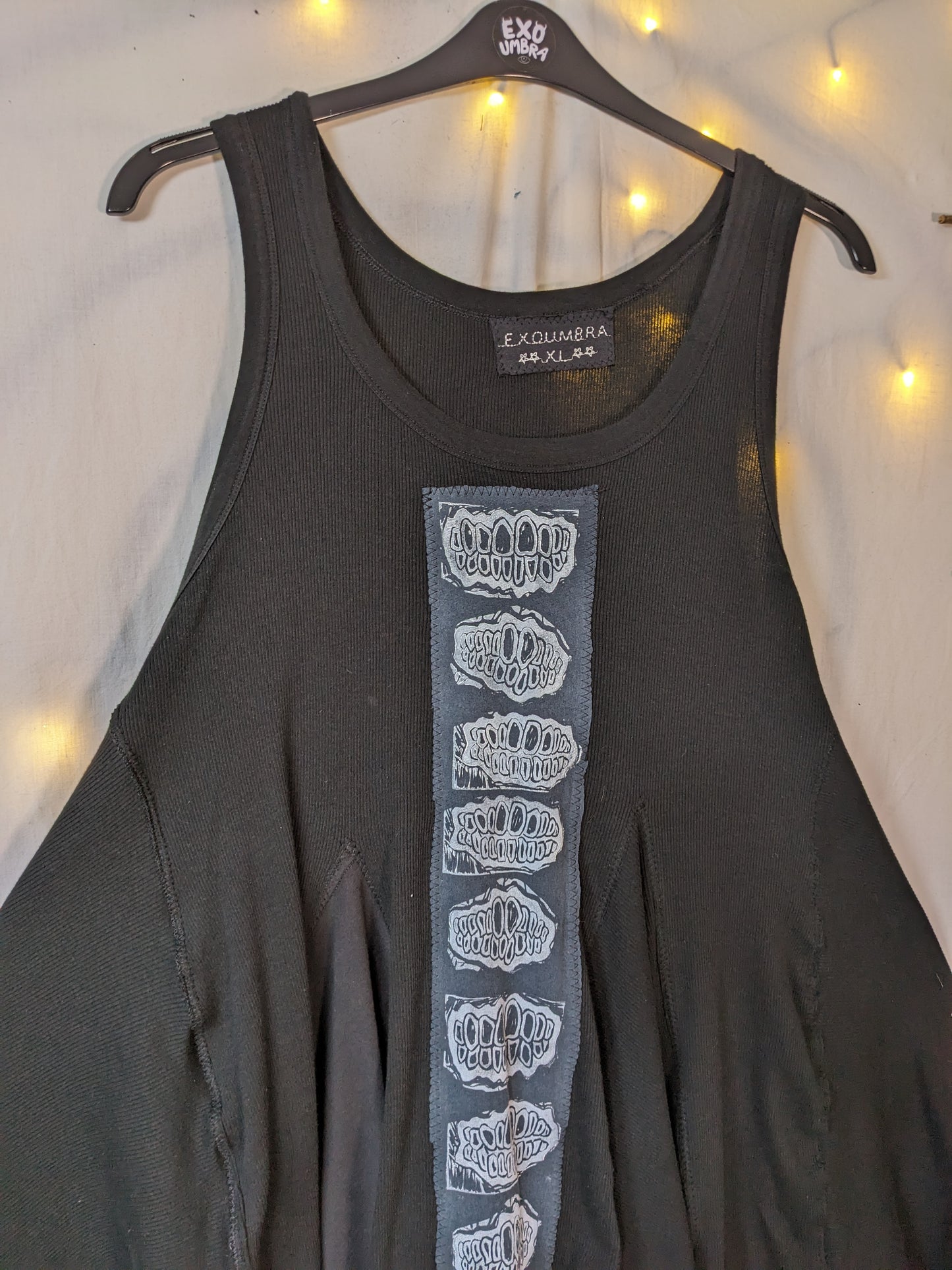 TOOTHY dress XL-XXL